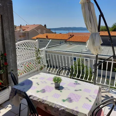 Pensión Zuzana,baska Voda 4*